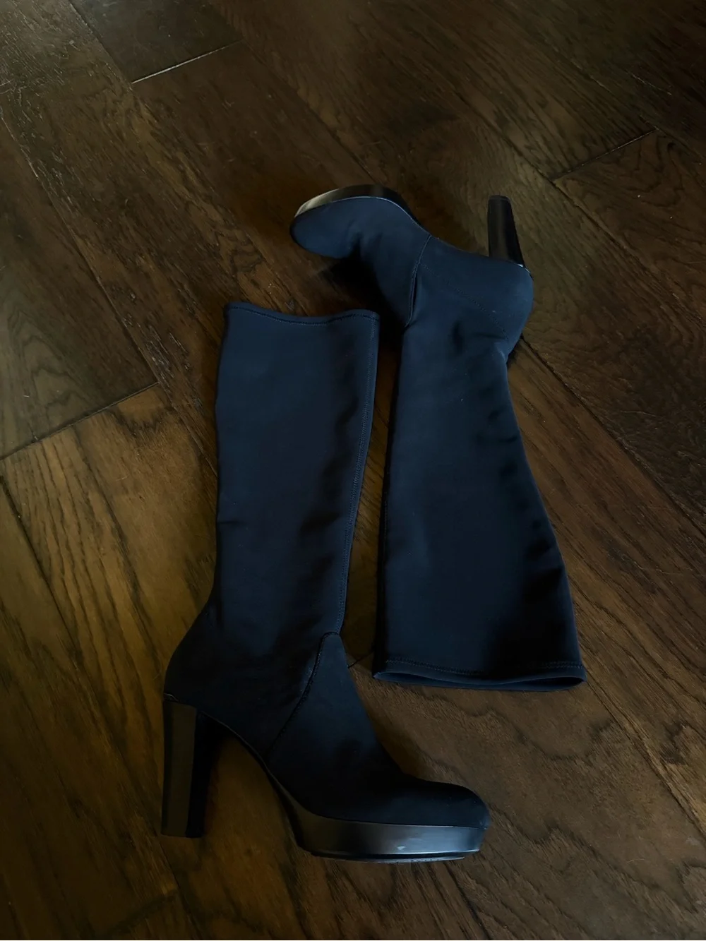 Donald Pliner Enisa Platform Black Tall Stretch 3.5